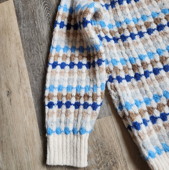 BLU PEPPER CARDIGAN SWEATER - Picture 7 of 11